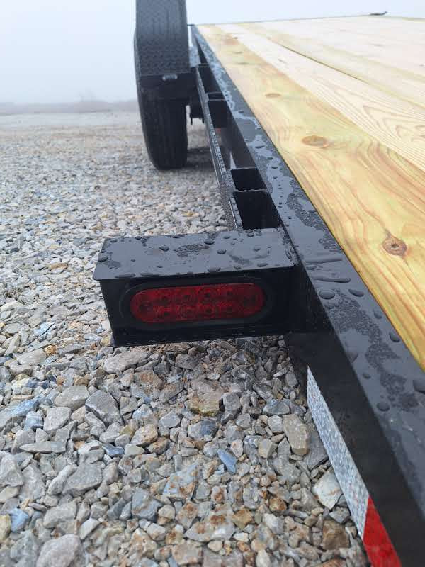 2024 Ozark 82x22 14K Gravity Tilt