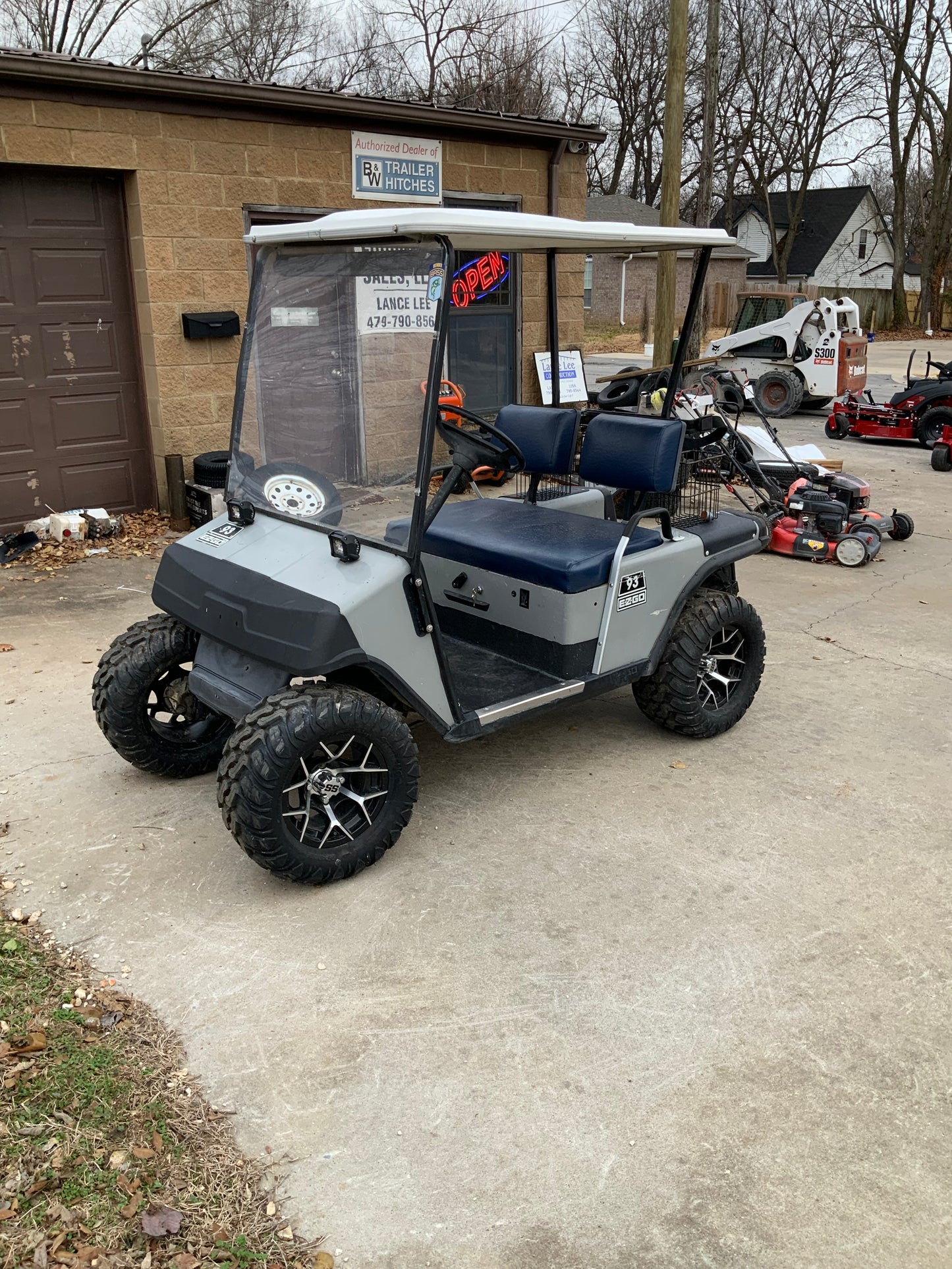 Golf cart new batteries comes with charger
