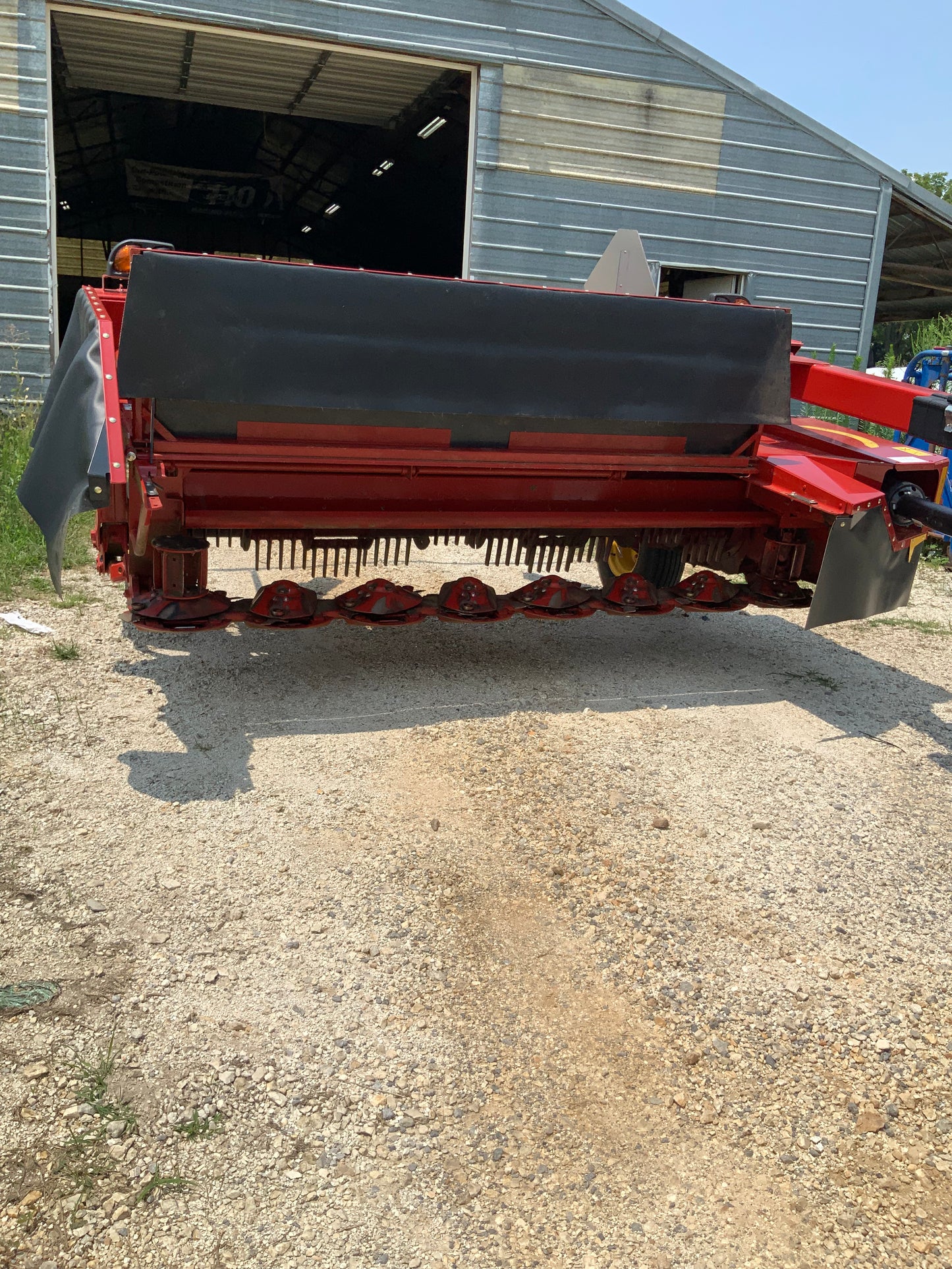 SOLD 2024 NEW HOLLAND 210 DISCBINE LIKE NEW